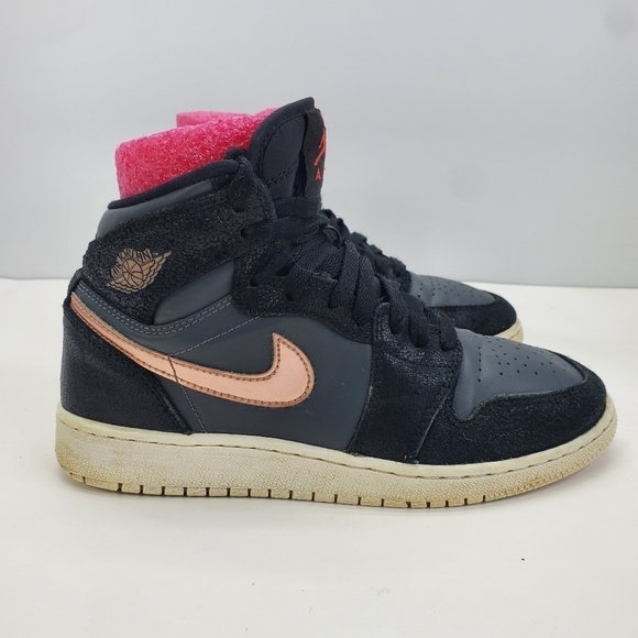 🌹 Air Jordan 1 Retro High GS 4.5Y Women 6 Shoes Gold" 2016 (705300-008) - Picture 8 of 13